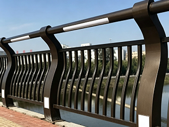 T019 t&ugrave;y chỉnh cầu Guardrail 